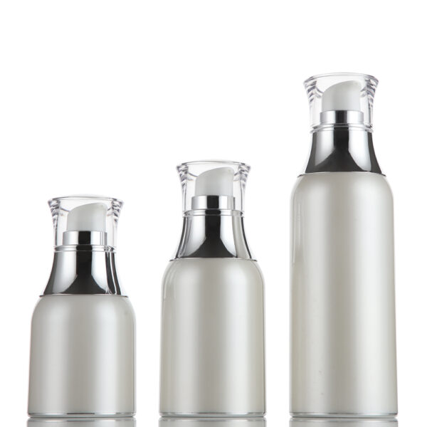 portable vacuum cosmetic container