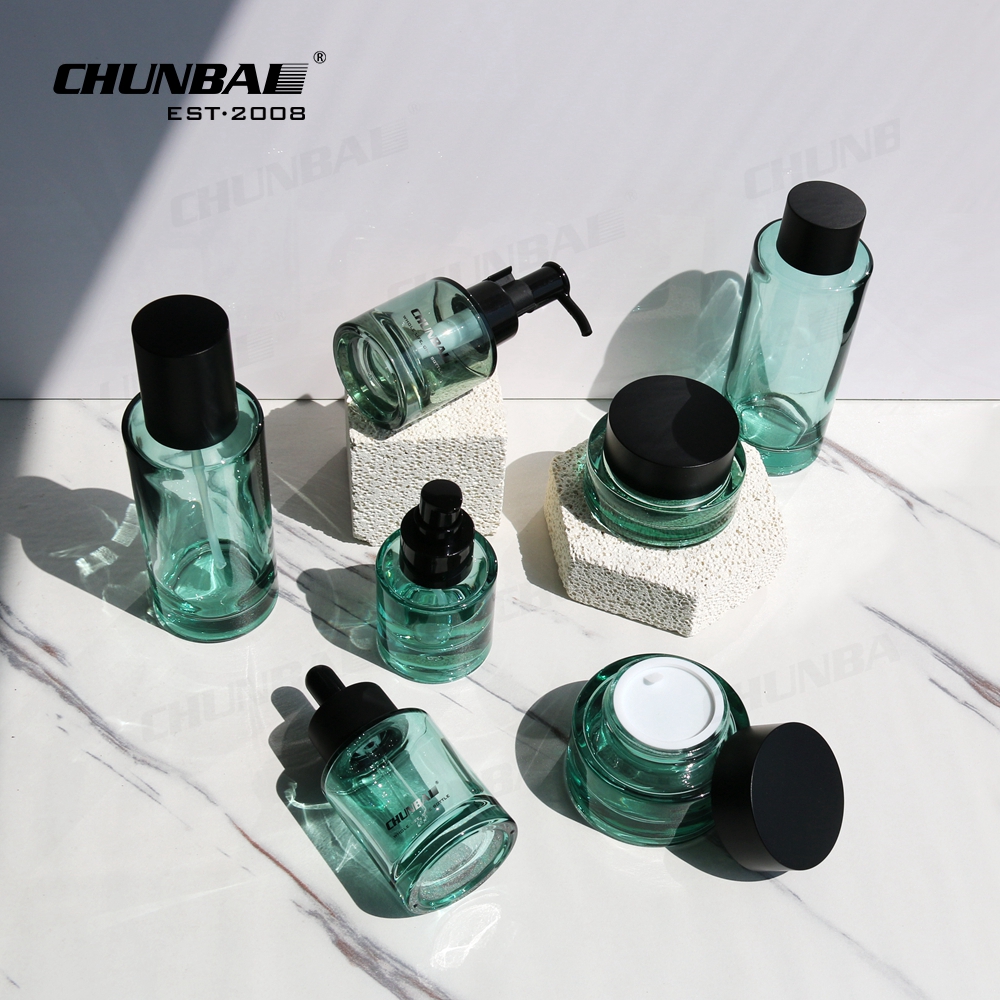 Featured image for the luxury 30ml thick bottom glass packaging set with custom finish guide